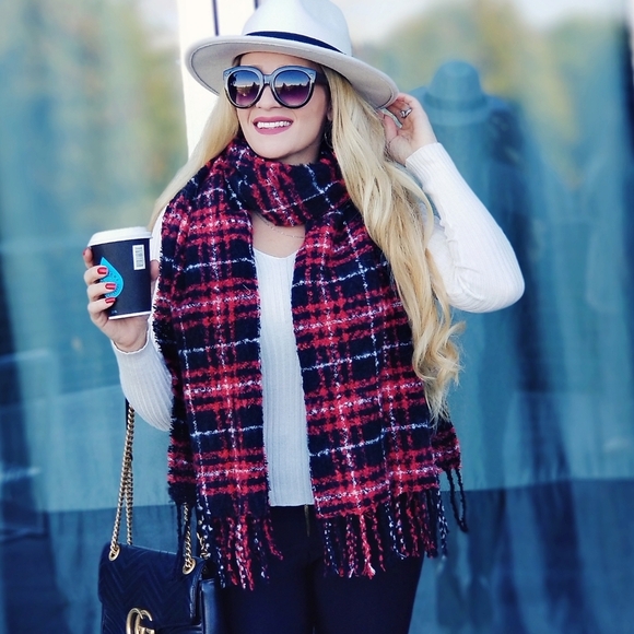 Plaid print Oblong scarf - Picture 3 of 5